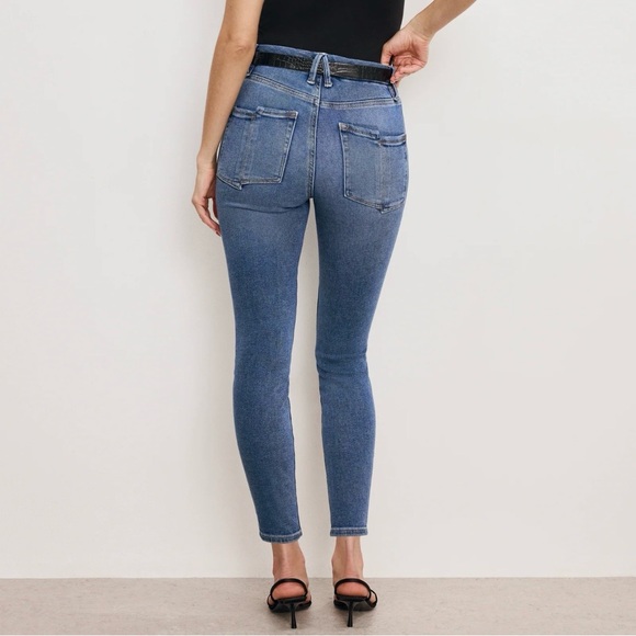 Good American High Rise Blue Jeans - Picture 5 of 10